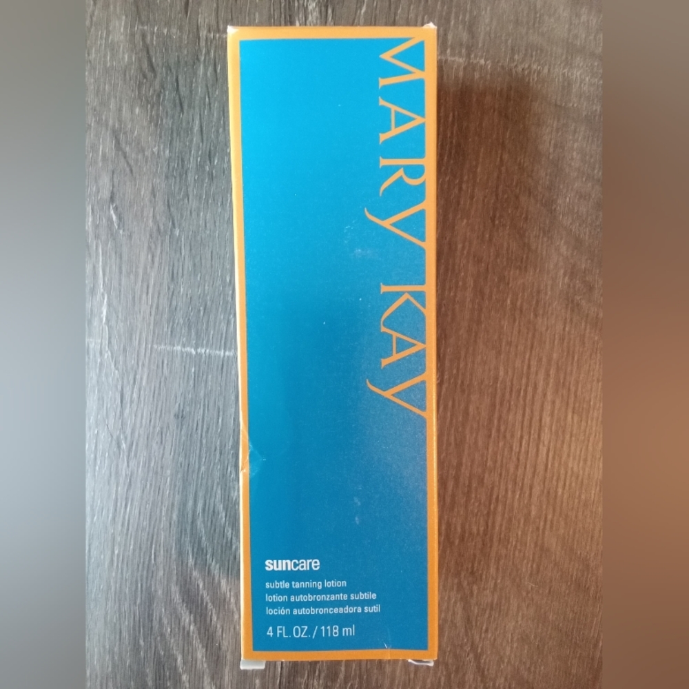 Mary Kay Suncare Subtle Tanning Lotion